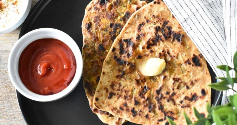 Spicy Onion Besan Paratha - Pyaz Paratha Spicy Onion Besan Paratha – Pyaz Paratha